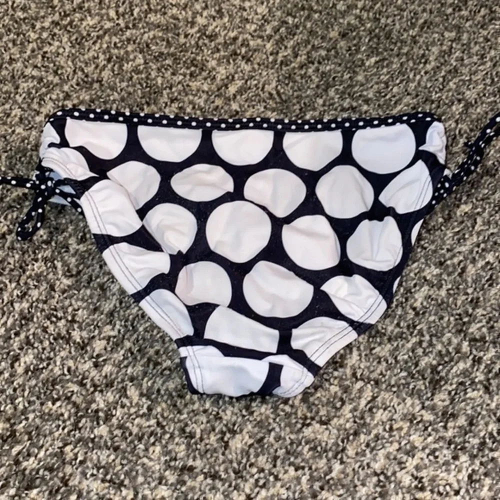 Swim suit